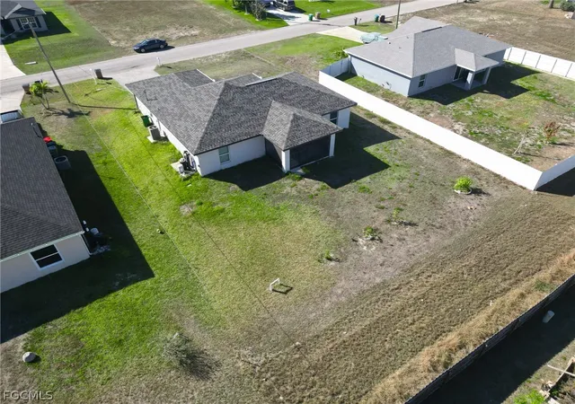Photo 4 of Single family home for sale at 2507 NW 8th Place, Cape Coral, FL 33993 | MLS# 2026009095 | Listing updated on 2026-09-16