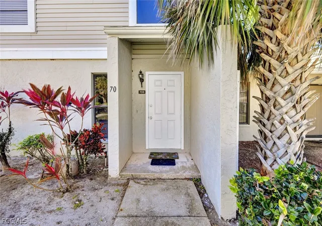 Photo 3 of Condo for sale at 1423 Sw Courtyards Ter #70, Cape Coral, FL 33914 | MLS# 2026009131 | Listing updated on 2026-09-11