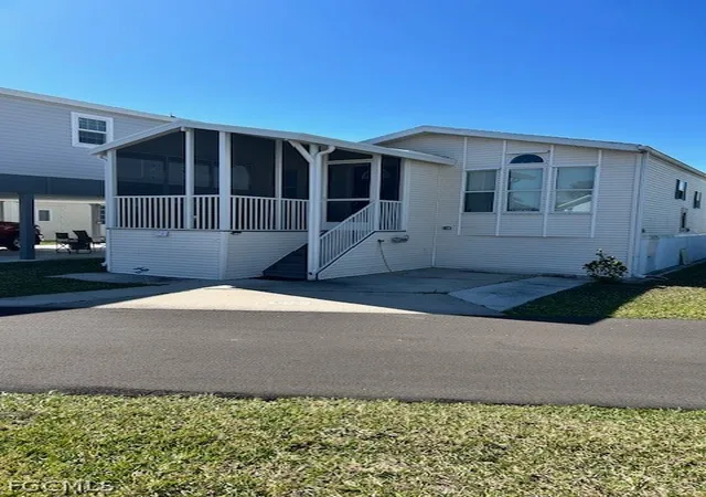 Photo 1 of Sale Pending at 19681 Summerlin Rd #D-334, Fort Myers, FL 33908 | MLS# 2026009352 | Listing updated on 2026-09-13