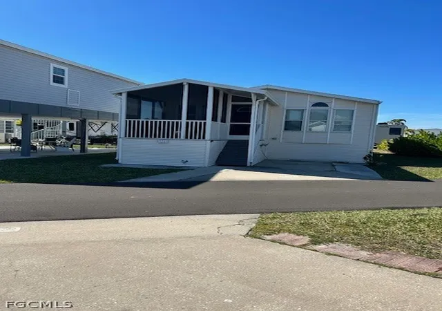 Photo 3 of Sale Pending at 19681 Summerlin Rd #D-334, Fort Myers, FL 33908 | MLS# 2026009352 | Listing updated on 2026-09-13