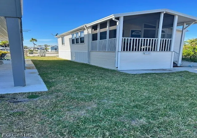 Photo 3 of Sale Pending at 19681 Summerlin Rd #D-334, Fort Myers, FL 33908 | MLS# 2026009352 | Listing updated on 2026-09-13