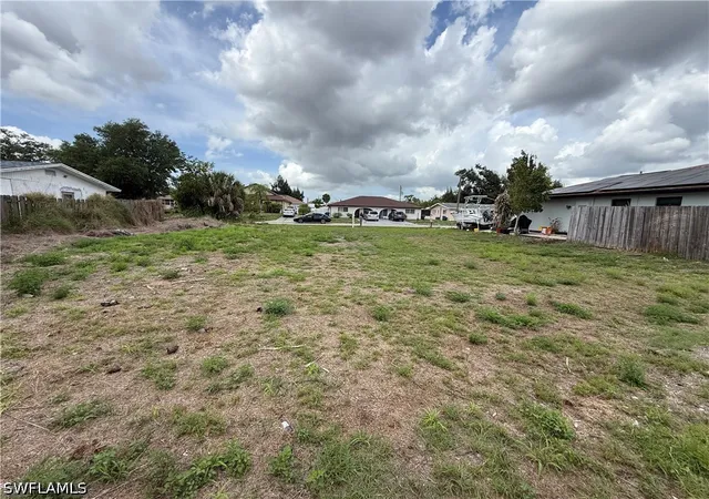 Land for sale at Xx Venetia Ave, North Port, FL 34287 | MLS# 226005288