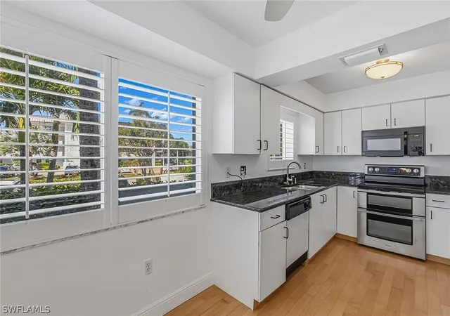 Photo 4 of Townhouse for sale at 919 Huron Ct #101, Marco Island, FL 34145 | MLS# 226008427 | Listing updated on 2026-09-14