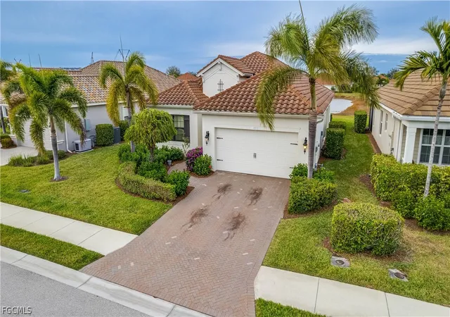Photo 1 of Single family home for sale at 4607 Mystic Blue Way, Fort Myers, FL 33966 | MLS# 2026009639 | Listing updated on 2026-09-07