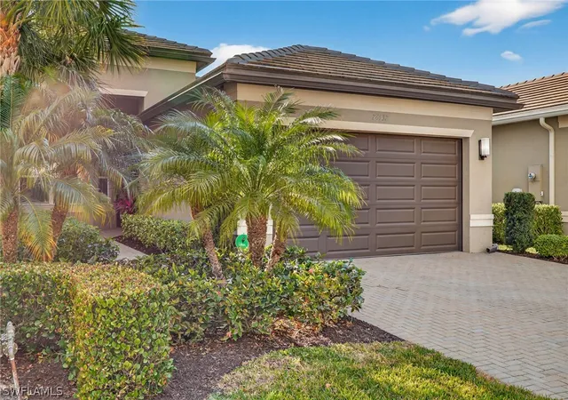Photo 3 of Townhouse for sale at 28532 Lobos Cir, Bonita Springs, FL 34135 | MLS# 226008870 | Listing updated on 2026-09-16