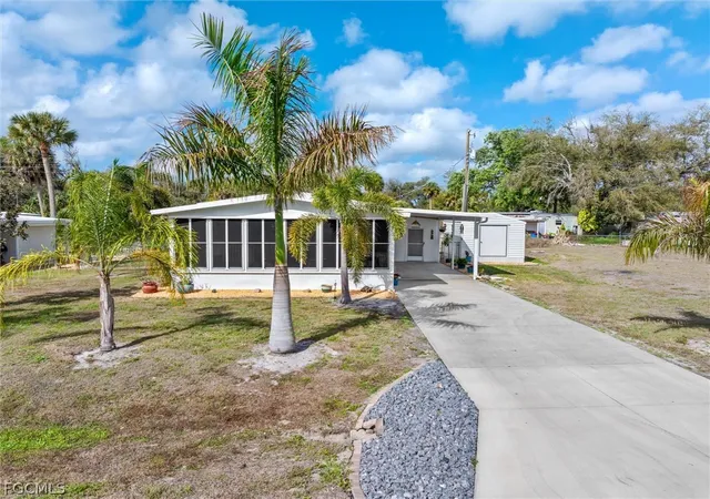 Photo 1 of Manufactured home for sale at 9347/9355 Boots St, Punta Gorda, FL 33982 | MLS# 2026010430 | Listing updated on 2026-09-09