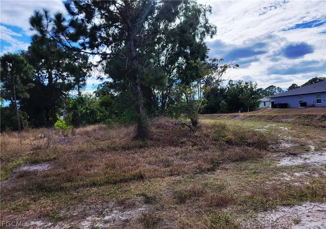 Photo 4 of Land for sale at 3125 29th Street SW, Lehigh Acres, FL 33976 | MLS# 2026010445 | Listing updated on 2026-09-08