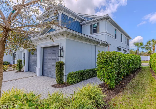 Photo 3 of Sale Pending at 2561 Seychelles Dr #304, Naples, FL 34112 | MLS# 226009284 | Listing updated on 2026-09-03