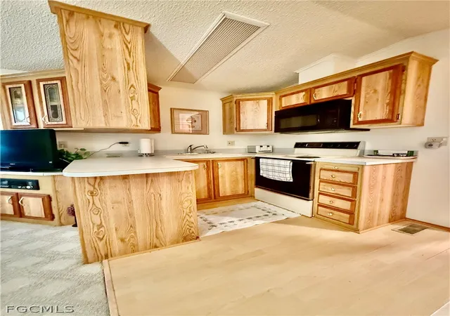 Photo 4 of Sale Pending at 565 Cattleya Refuge #565, Naples, FL 34114 | MLS# 2026010801 | Listing updated on 2026-09-12
