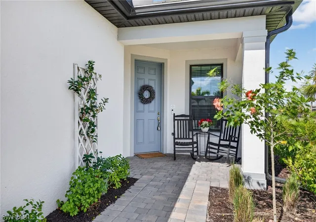 Photo 4 of Single family home for sale at 20548 Pebble Glen Dr, Estero, FL 33928 | MLS# 226009820 | Listing updated on 2026-10-03