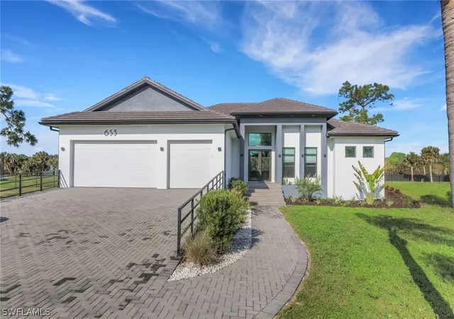 Photo 3 of Single family home for sale at 653 23rd Street SW, Naples, FL 34117 | MLS# 226004540 | Listing updated on 2026-09-13