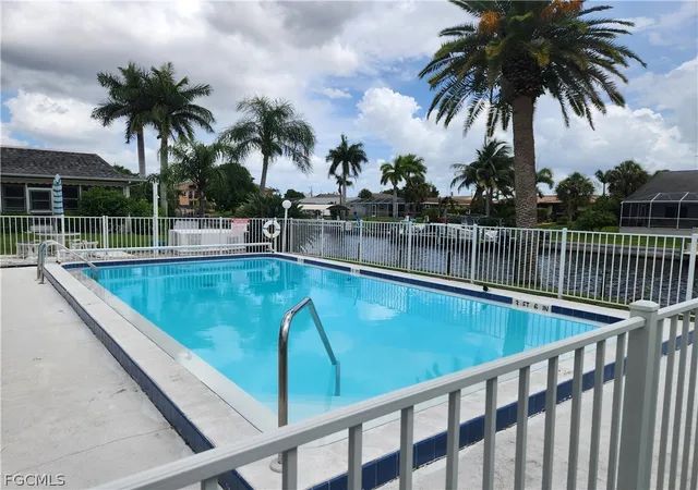 Photo 3 of Condo for sale at 1220 Se 40th Street #6, Cape Coral, FL 33904 | MLS# 2026011310 | Listing updated on 2026-09-03