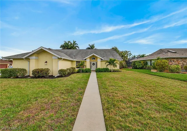 Photo 3 of Single family home for sale at 390 Saint Andrews Blvd, Naples, FL 34113 | MLS# 226008183 | Listing updated on 2026-09-12