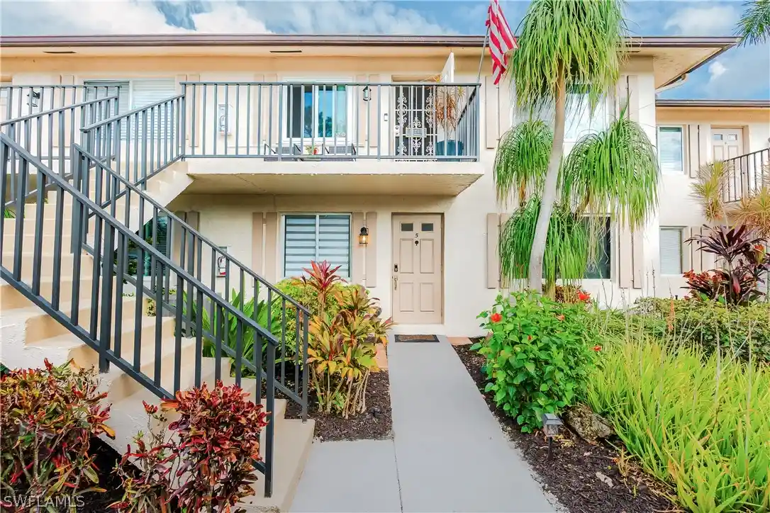 Listing Photo 1 - Condo for sale in 123 Palm Dr located at 123 Palm Dr, Naples, FL 34112 - Unit #2865