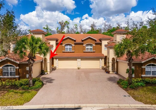 Listing Photo 4 - Condo for sale in building located at 12145 Lucca St, Fort Myers, FL 33966 - Unit #201