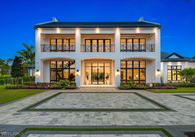 Photo 2 of Single family home for sale at 117 West St, Naples, FL 34108 | MLS# 226009848 | Listing updated on 2026-09-16