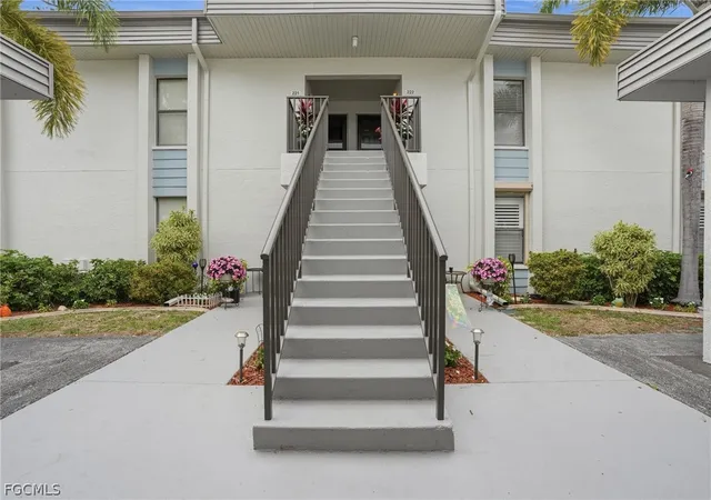 Listing Photo 1 - Condo for sale in building located at 5785 Trailwinds Dr, Fort Myers, FL 33907 - Unit #222