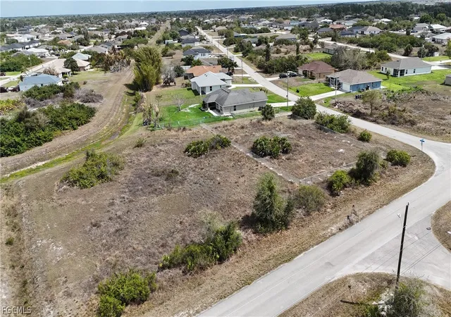Photo 4 of Land for sale at 419 Pelham Rd, Lehigh Acres, FL 33974 | MLS# 2026011958 | Listing updated on 2026-09-09