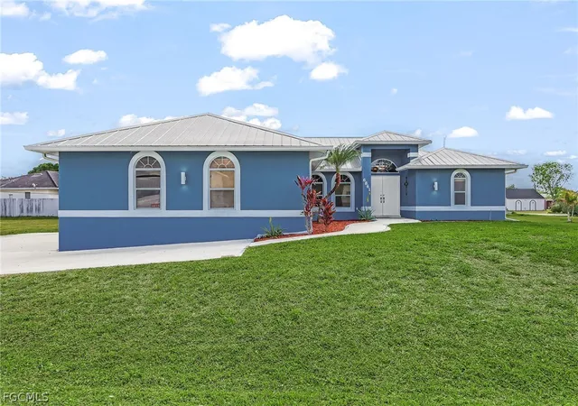 Photo 2 of Single family home for sale at 6861 Cadet Ave, Fort Myers, FL 33905 | MLS# 2026012258 | Listing updated on 2026-10-04