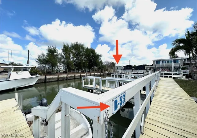 Photo 3 of Sale Pending at 1180 Chokoloskee Dr #32, Chokoloskee, FL 34138 | MLS# 226010908 | Listing updated on 2026-09-25