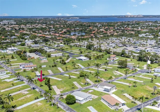 Photo 1 of Land for sale at 27 Cottonwood Dr, Fort Myers, FL 33908 | MLS# 2026012310 | Listing updated on 2026-09-12