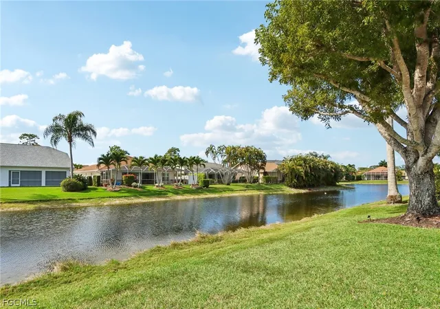 Photo 1 of Single family home for sale at 5118 Harrogate Ct, Naples, FL 34112 | MLS# 2026012404 | Listing updated on 2026-09-11