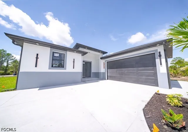 Photo 2 of Single family home for sale at 1001 W 13th Street, Lehigh Acres, FL 33972 | MLS# 2026012585 | Listing updated on 2026-10-03