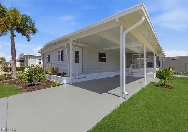 Photo 2 of Manufactured home for sale at 312 Nicklaus Blvd, North Fort Myers, FL 33903 | MLS# 2026012592 | Listing updated on 2026-09-08