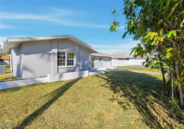 Photo 3 of Sale Pending at 3420 Se 4th Place, Cape Coral, FL 33904 | MLS# 2026012638 | Listing updated on 2026-09-08