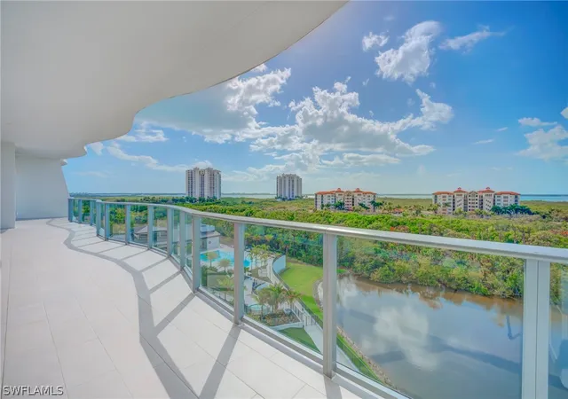 Listing Photo 4 - Condo for sale in building located at 4810 Pelican Colony Blvd, Bonita Springs, FL 34134 - Unit #704