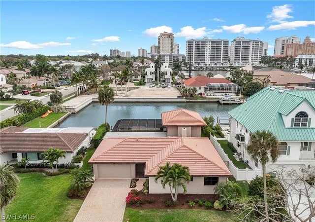 Photo 1 of Single family home for sale at 480 Oak Ave, Naples, FL 34108 | MLS# 226011413 | Listing updated on 2026-09-09