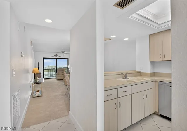 Photo 3 of Condo for sale at 4263 Bay Beach Ln #815, Fort Myers Beach, FL 33931 | MLS# 2026012839 | Listing updated on 2026-09-12