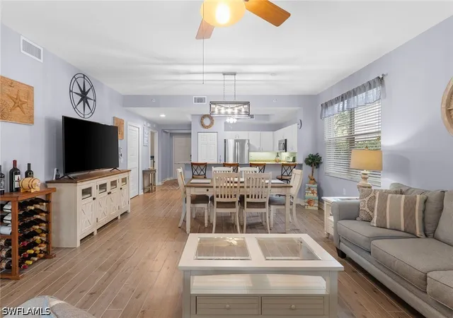 Listing Photo 4 - Condo for sale in building located at 1882 Tarpon Bay Dr S, Naples, FL 34119 - Unit #101