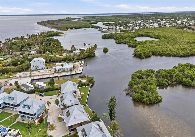 Photo 3 of Townhouse for sale at 7731 Bocilla Ln #10, Bokeelia, FL 33922 | MLS# 2026013160 | Listing updated on 2026-09-13