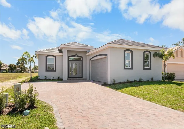 Photo 2 of Single family home for sale at 2016 Oxford Ridge Cir, Lehigh Acres, FL 33973 | MLS# 2026013188 | Listing updated on 2026-09-11