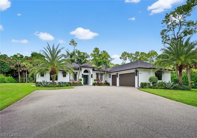 Photo 3 of Single family home for sale at 443 Weber Blvd S, Naples, FL 34117 | MLS# 226011883 | Listing updated on 2026-09-15
