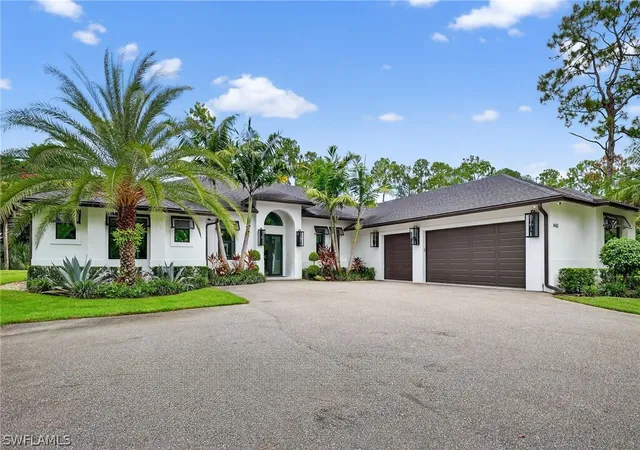 Photo 3 of Single family home for sale at 443 Weber Blvd S, Naples, FL 34117 | MLS# 226011883 | Listing updated on 2026-09-15