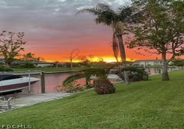 Listing Photo 4 - Condo for sale in building located at 1220 Se 40Th St, Cape Coral, FL 33904 - Unit #8