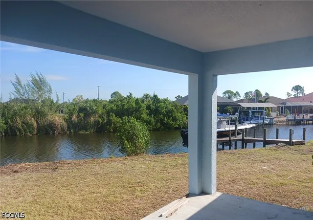 Photo 4 of Sale Pending at 15256 Hennipen Cir, Port Charlotte, FL 33981 | MLS# 2026013310 | Listing updated on 2026-09-06