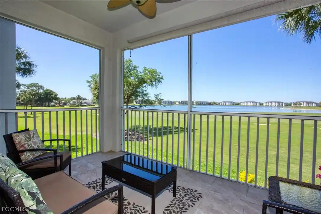 Listing Photo 1 - Condo for sale in 10350 Washingtonia Palm Wy located at 10350 Washingtonia Palm Wy, Fort Myers, FL 33966 - Unit #4223