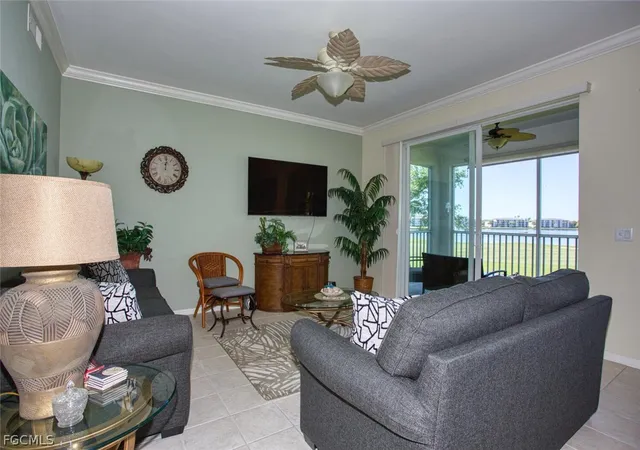 Listing Photo 4 - Condo for sale in building located at 10350 Washingtonia Palm Wy, Fort Myers, FL 33966 - Unit #4223