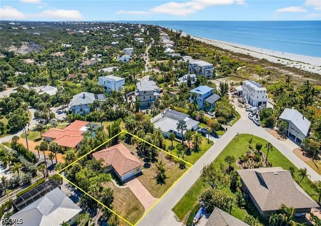 Photo 3 of Sale Pending at 1314 Tahiti Dr, Sanibel, FL 33957 | MLS# 2026013575 | Listing updated on 2026-09-09