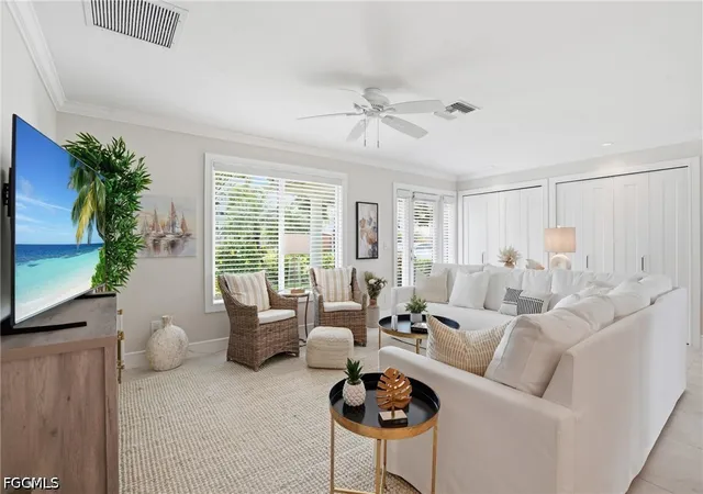 Photo 2 of Single family home for sale at 20 Bayview Blvd, Fort Myers Beach, FL 33931 | MLS# 2026013603 | Listing updated on 2026-09-29