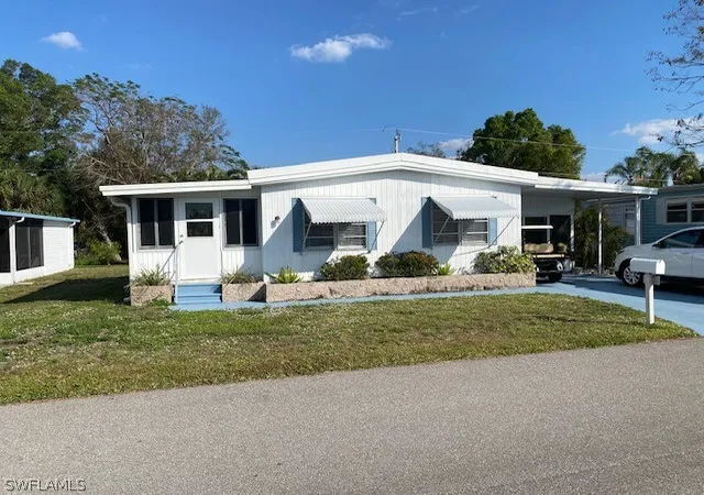 Photo 1 of Sale Pending at 2738 Indianwood Dr, North Fort Myers, FL 33917 | MLS# 226012346 | Listing updated on 2026-09-12