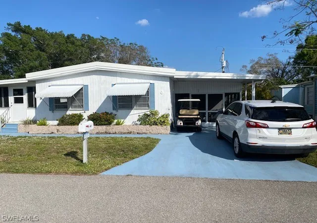 Photo 2 of Sale Pending at 2738 Indianwood Dr, North Fort Myers, FL 33917 | MLS# 226012346 | Listing updated on 2026-09-12