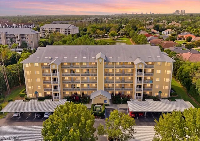 Listing Photo 4 - Condo for sale in building located at 19851 Breckenridge Dr, Estero, FL 33928 - Unit #108