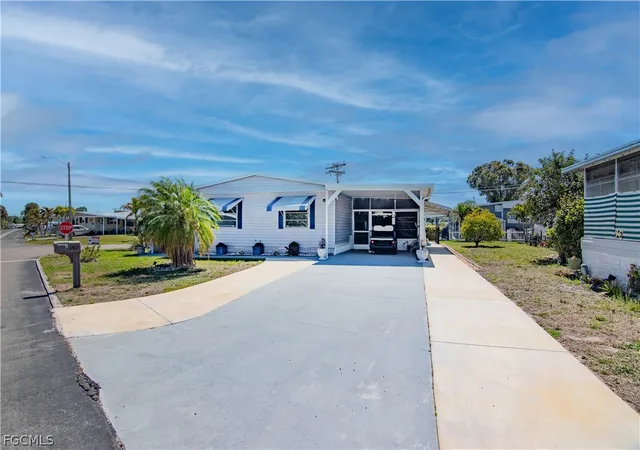Photo 2 of Manufactured home for sale at 150 Overland Trl, North Fort Myers, FL 33917 | MLS# 2026013743 | Listing updated on 2026-09-14
