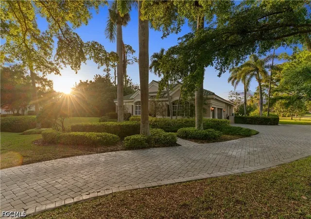 Photo 4 of Single family home for sale at 7661 Knightwing Cir, Fort Myers, FL 33912 | MLS# 2026013833 | Listing updated on 2026-09-09