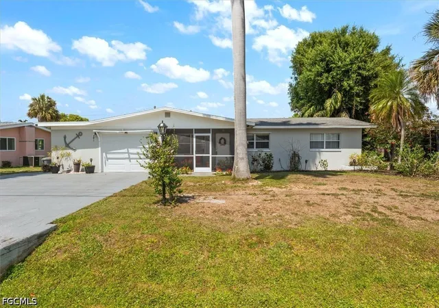 Photo 1 of Single family home for sale at 162 Brooks Rd, North Fort Myers, FL 33917 | MLS# 2026013884 | Listing updated on 2026-09-14