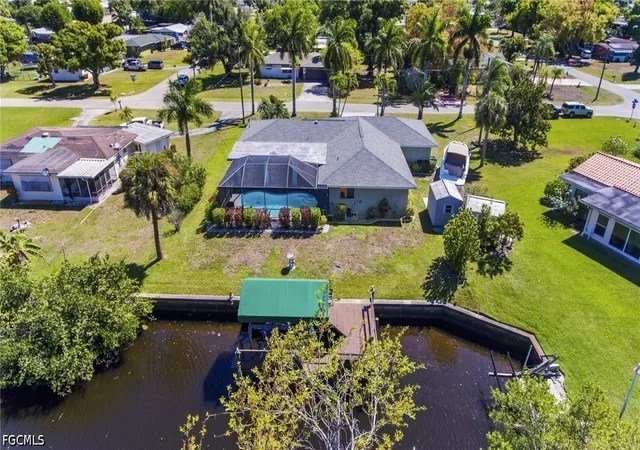 Photo 1 of Single family home for sale at 241 Connecticut Ave, Fort Myers, FL 33905 | MLS# 2026013917 | Listing updated on 2026-09-15